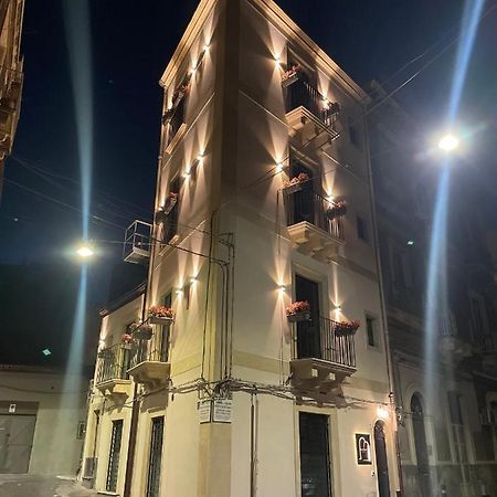 Vicolo San Gaetano -Luxury Rooms- Catania-Fontanarossai nemzetközi repülőtér Kültér fotó